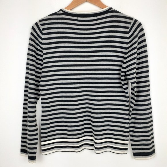 Striped Cardigan Sweater. Black Gray White. Preppygrunge Adams Family Joli aQuoi - Picture 2 of 8